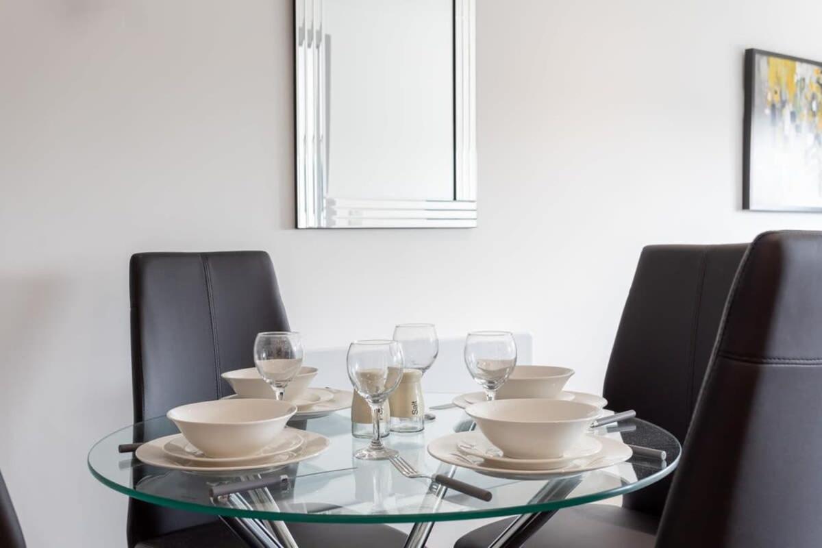 Charming 1 Bedroom Apartment In Leeds リーズ エクステリア 写真